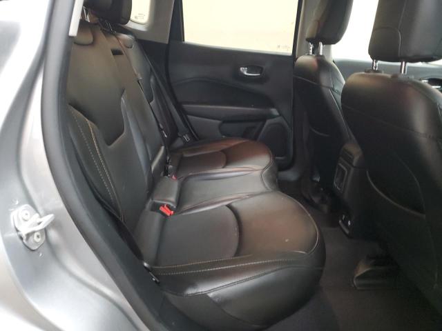 Фото 11 - JEEP COMPASS