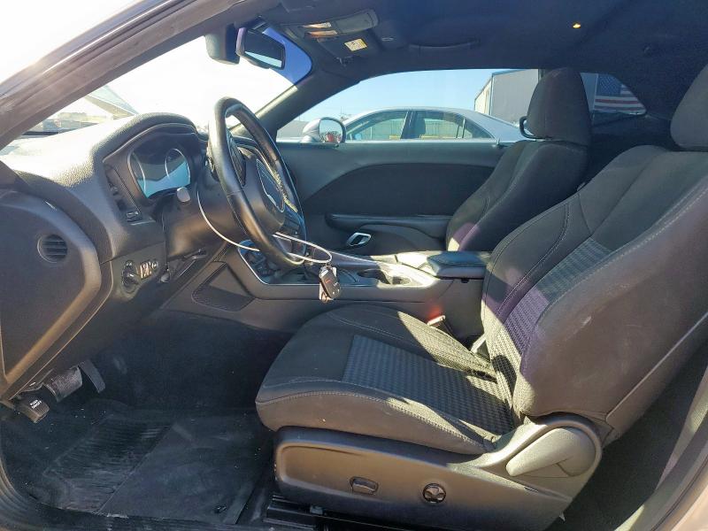 Фото 7 - DODGE CHALLENGER