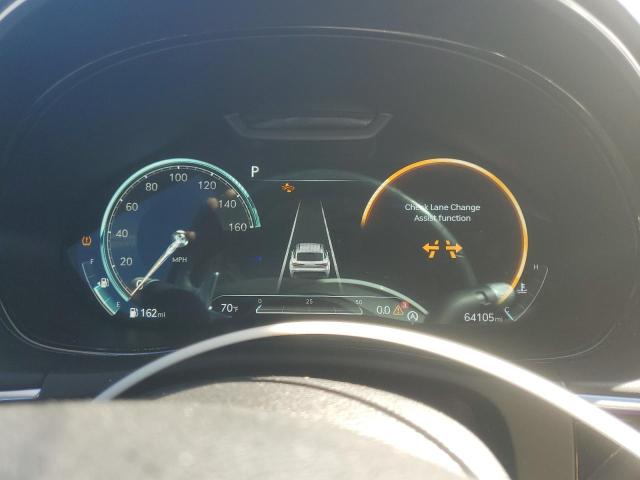 Фото 9 - GENESIS GV70 BASE