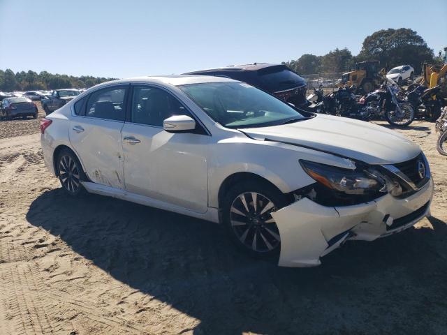 Фото 4 - NISSAN ALTIMA