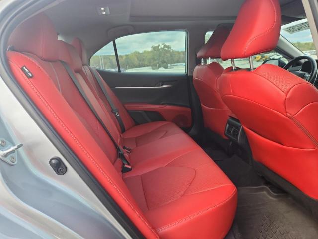 Фото 10 - TOYOTA CAMRY