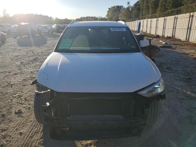 Фото 5 - AUDI Q3