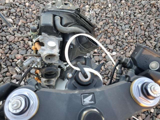 HONDA CBR CYCLE 2005