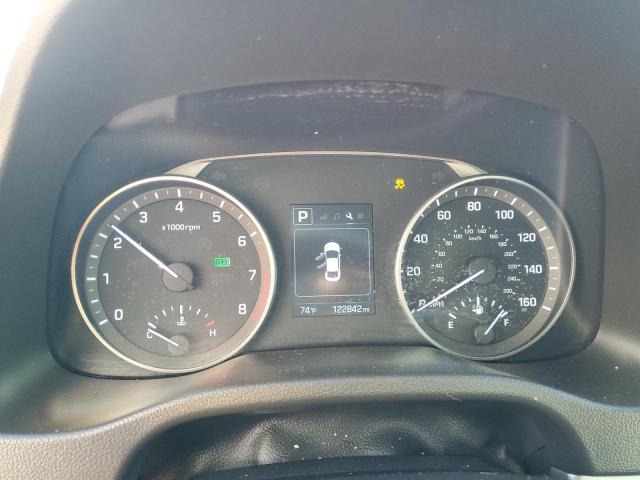 Фото 9 - HYUNDAI ELANTRA