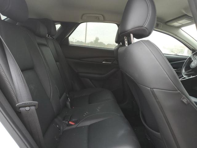 Фото 11 - MAZDA CX30