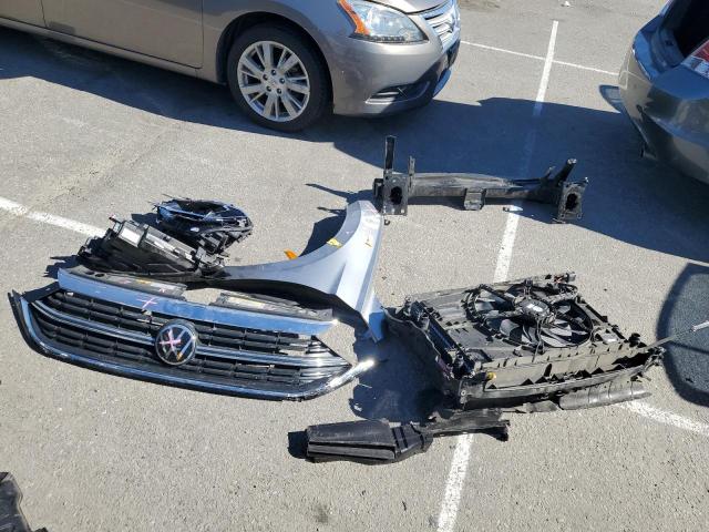 Фото 12 - VOLKSWAGEN JETTA