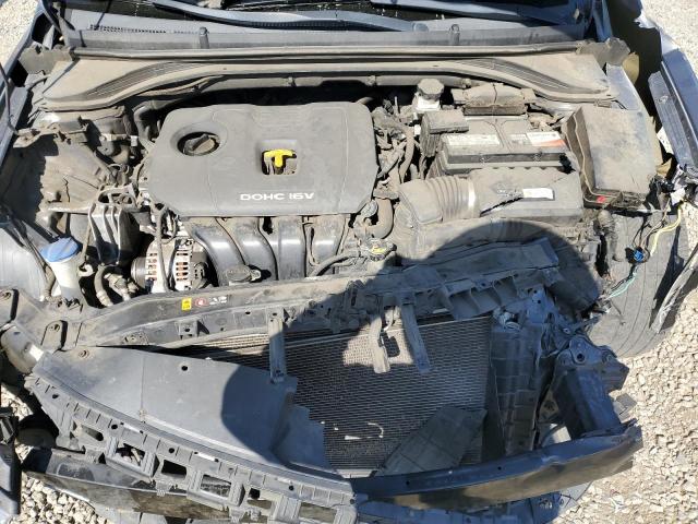 Фото 11 - HYUNDAI ELANTRA