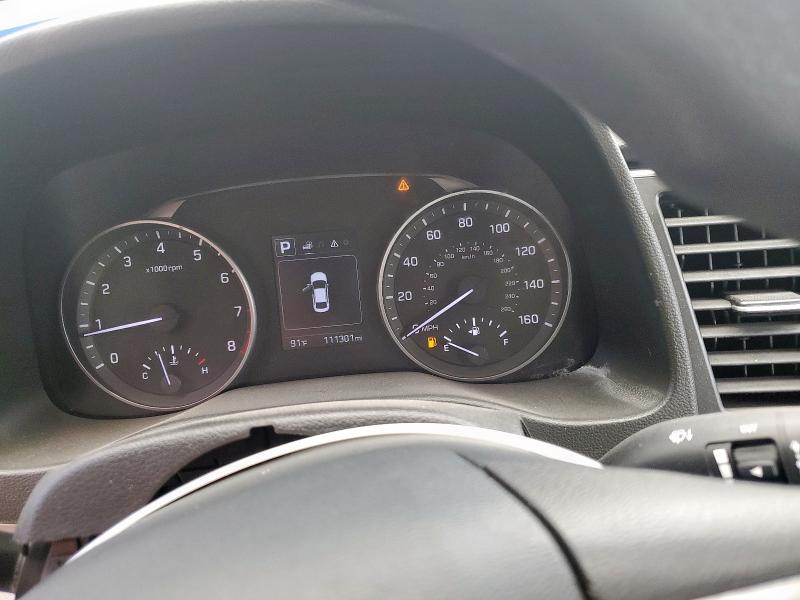 Фото 9 - HYUNDAI ELANTRA