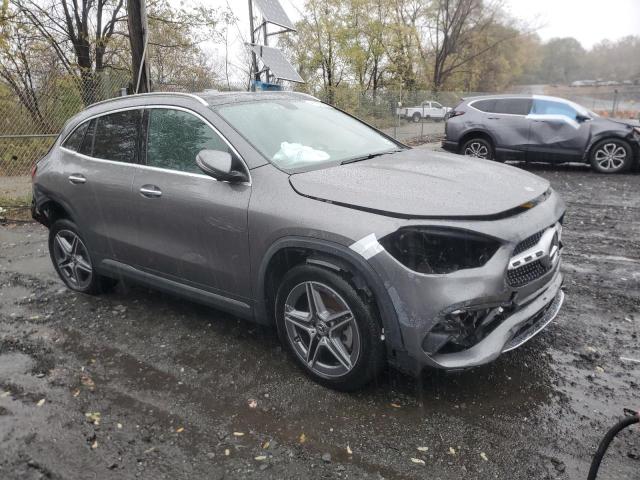Фото 4 - MERCEDES-BENZ GLA-CLASS