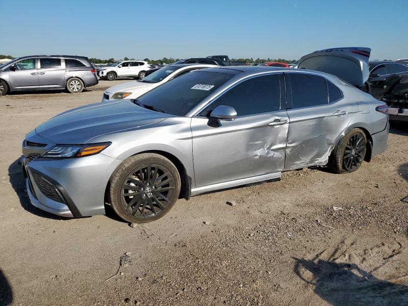 Фото 1 - TOYOTA CAMRY