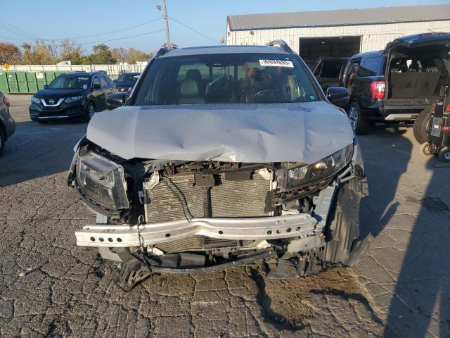 Фото 5 - HONDA RIDGELINE