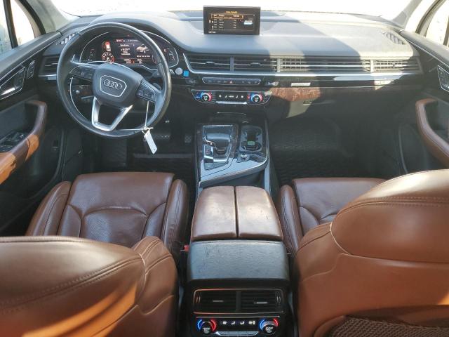 Фото 8 - AUDI Q7