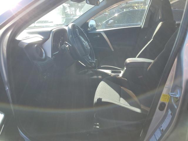 Фото 7 - TOYOTA RAV4