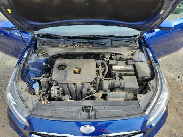 Фото 11 - KIA FORTE