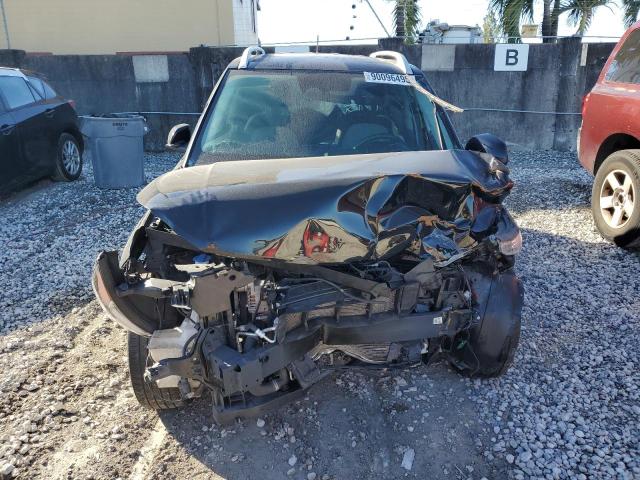 Фото 5 - HYUNDAI VENUE