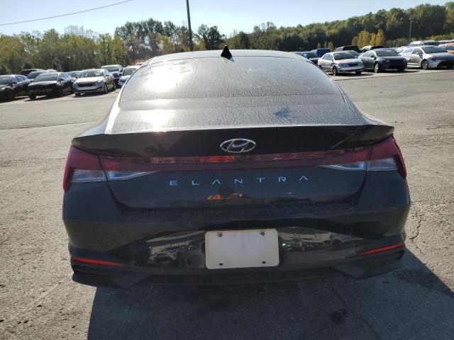 Фото 6 - HYUNDAI ELANTRA