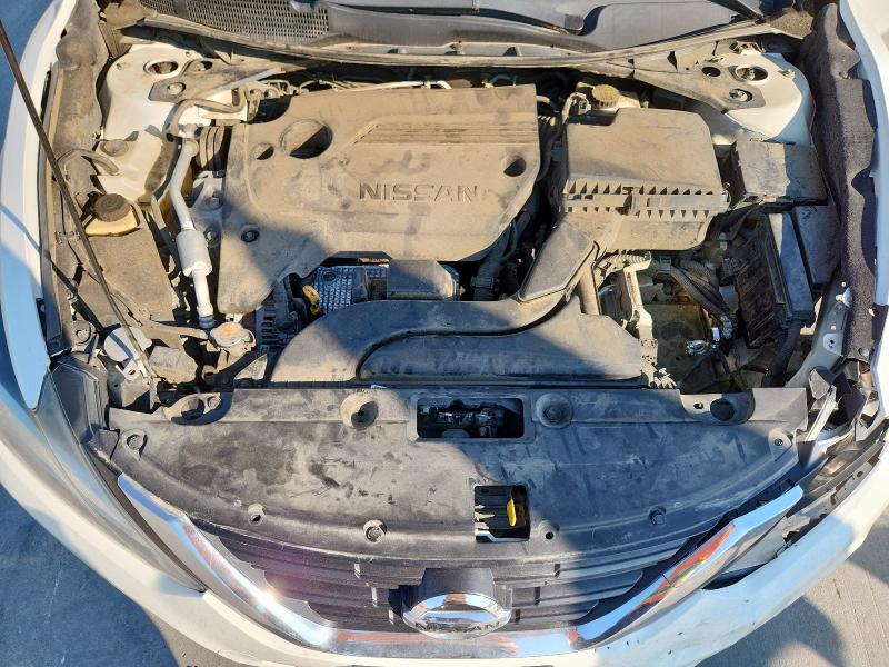 Фото 11 - NISSAN ALTIMA