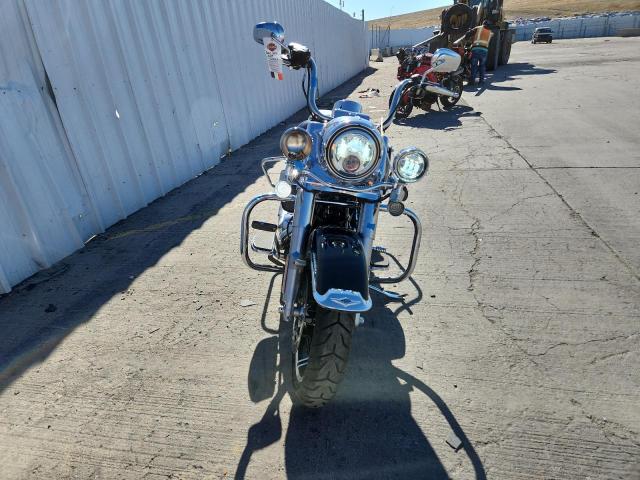 HARLEY-DAVIDSON FL 2022