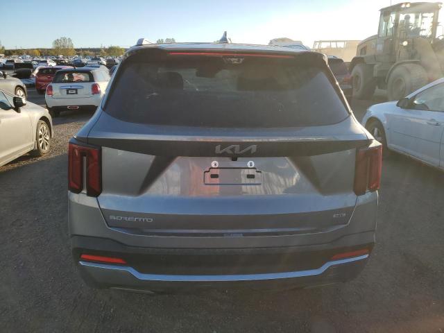 Фото 6 - KIA SORENTO