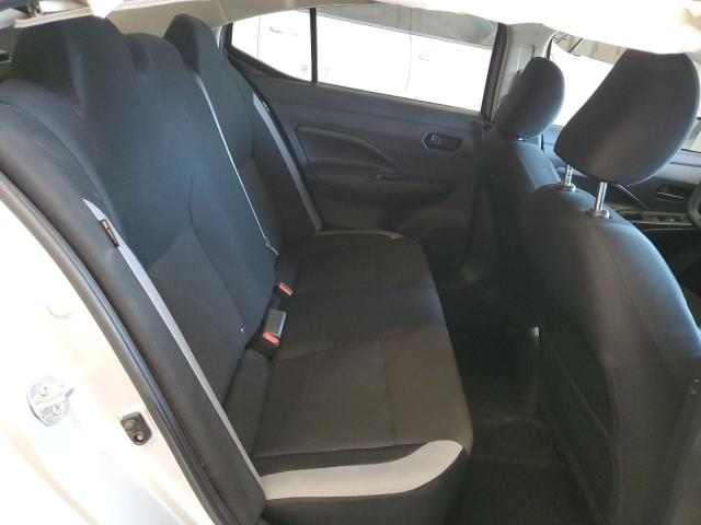 Фото 10 - NISSAN VERSA