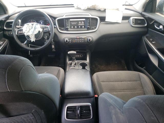 Фото 8 - KIA SORENTO