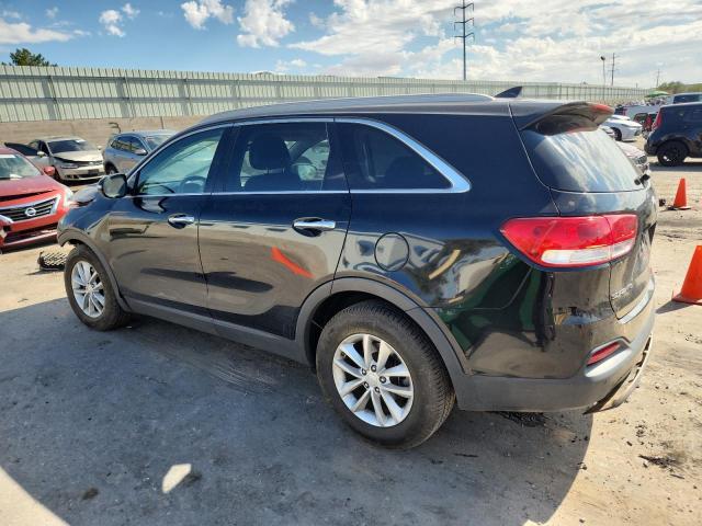 Фото 2 - KIA SORENTO