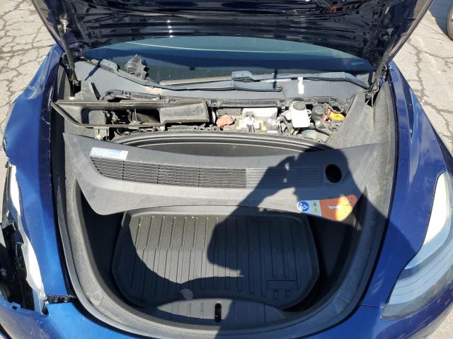 Фото 11 - TESLA MODEL 3