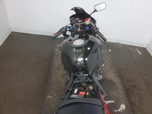 HONDA CBR CYCLE 2015