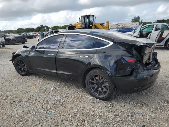 Фото 2 - TESLA MODEL 3