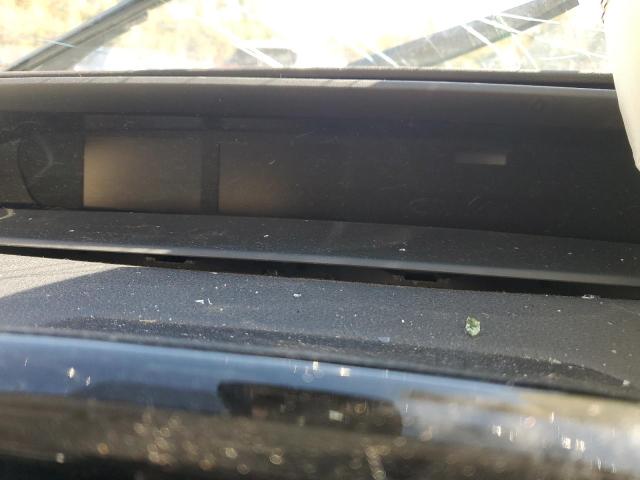 Фото 9 - TOYOTA PRIUS