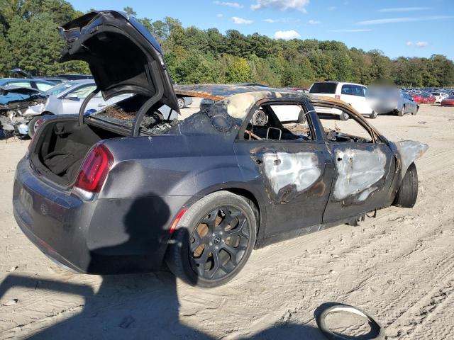 Фото 3 - CHRYSLER 300