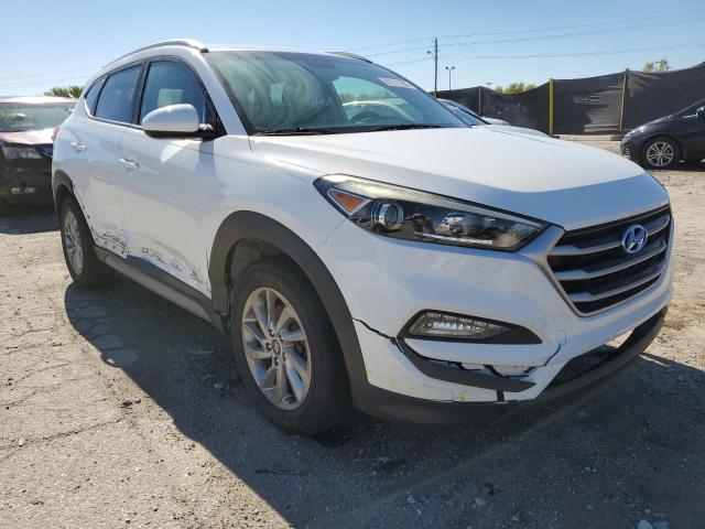 Фото 4 - HYUNDAI TUCSON