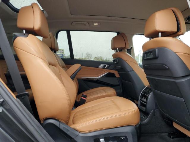 Фото 11 - BMW X7