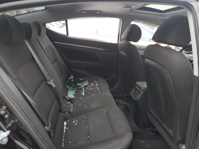 Фото 10 - HYUNDAI ELANTRA