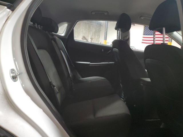 Фото 10 - HYUNDAI KONA