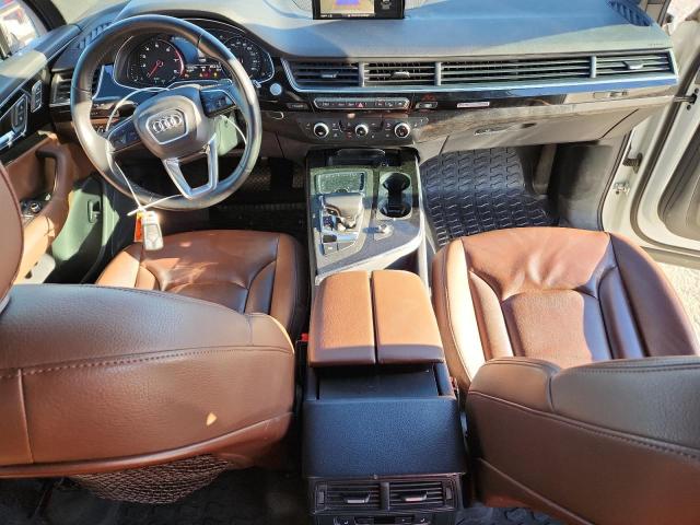 Фото 8 - AUDI Q7