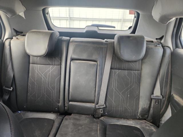 Фото 10 - CHEVROLET TRAX