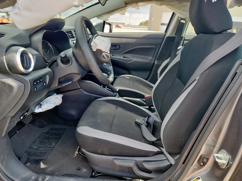 Фото 7 - NISSAN VERSA