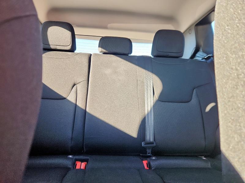 Фото 10 - JEEP RENEGADE