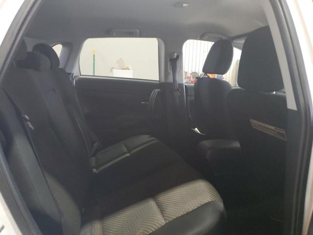 Фото 11 - MITSUBISHI OUTLANDER