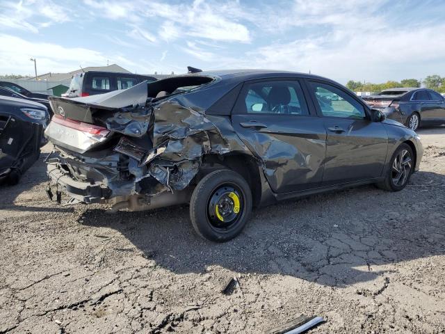 Фото 3 - HYUNDAI ELANTRA