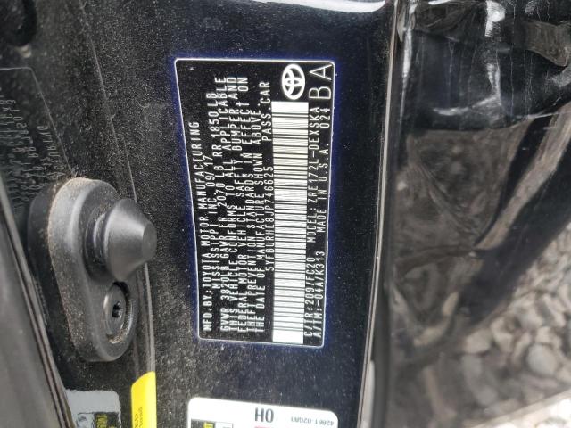 Фото 12 - TOYOTA COROLLA