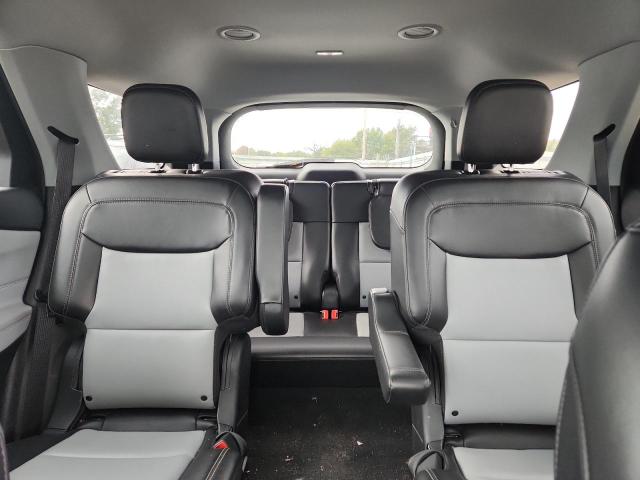 Фото 10 - FORD EXPLORER