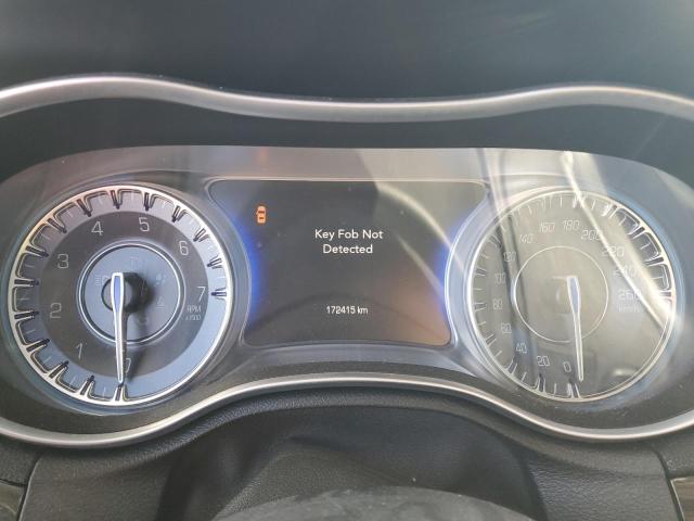 Фото 9 - CHRYSLER 300