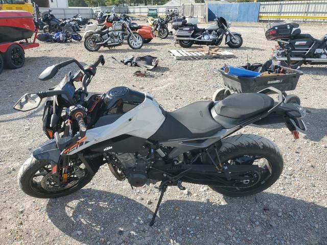 2024 KTM 790 DUKE