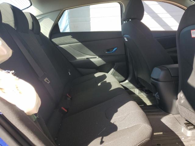 Фото 10 - HYUNDAI ELANTRA