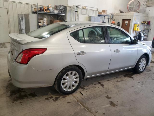 Фото 3 - NISSAN VERSA