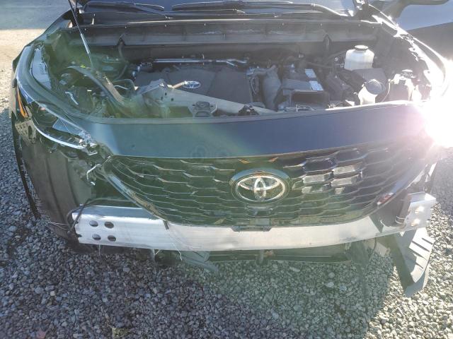 Фото 11 - TOYOTA HIGHLANDER