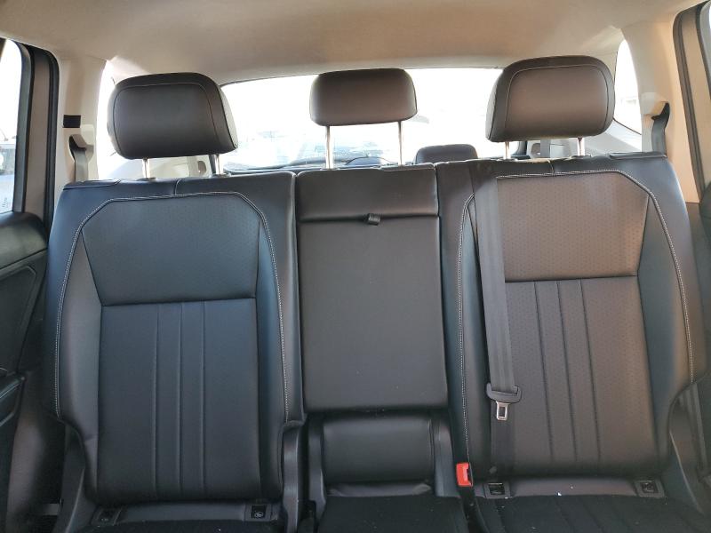 Фото 10 - VOLKSWAGEN TIGUAN