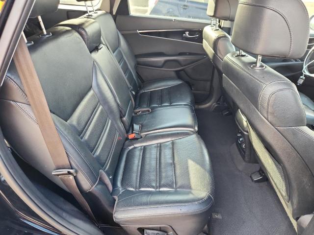 Фото 11 - KIA SORENTO